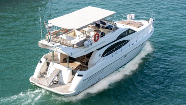 Azimut 58ft Yacht