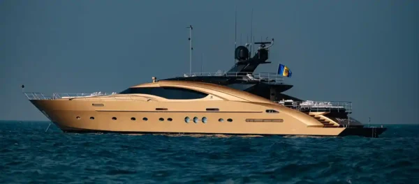 Royal 130ft Yacht