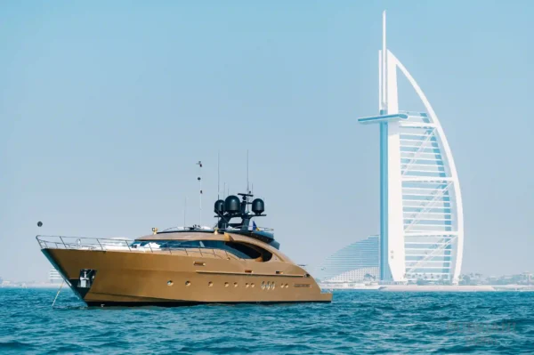 Royal 130ft Yacht - Image 9