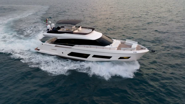 Ferretti 67ft Yacht - Image 2